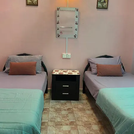 Seri Idaman Guest House Pasir Mas Exterior photo